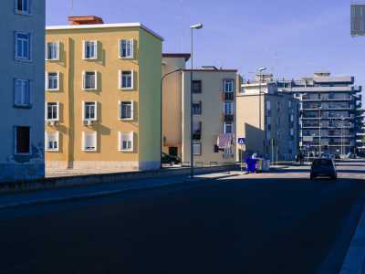 Alla fine degli anni 50 viene avviata l�urbanizzazione di San Girolamo, rione affacciato sul mare e fino ad allora frequentato perlopi� da pescatori. A sorgere sono una serie di colorate ma molto semplici costruzioni a quattro piani